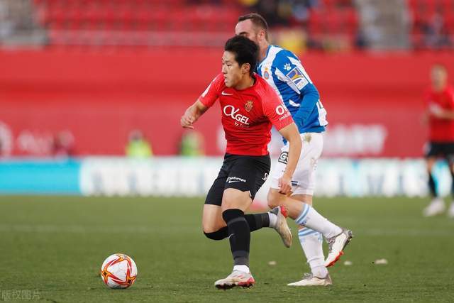 雄鹿胜活塞7连胜晋级淘汰赛 骑士送奇才15连败